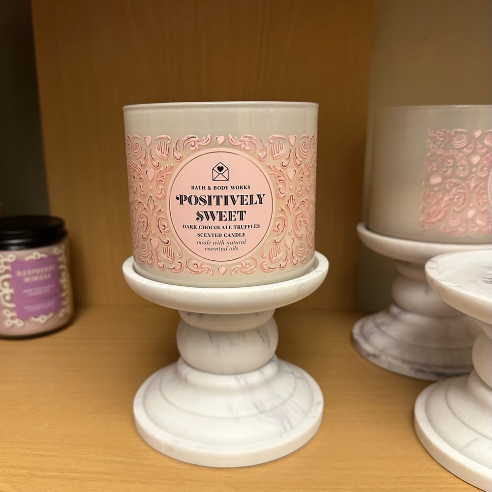 Bath & Body Works Faux Marble 3-Wick Candle Holder